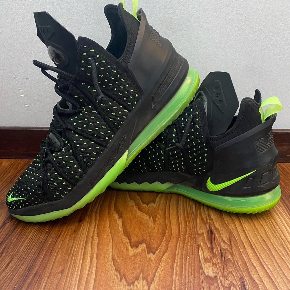 Nike Lebron XVIII 18 - Dunkman